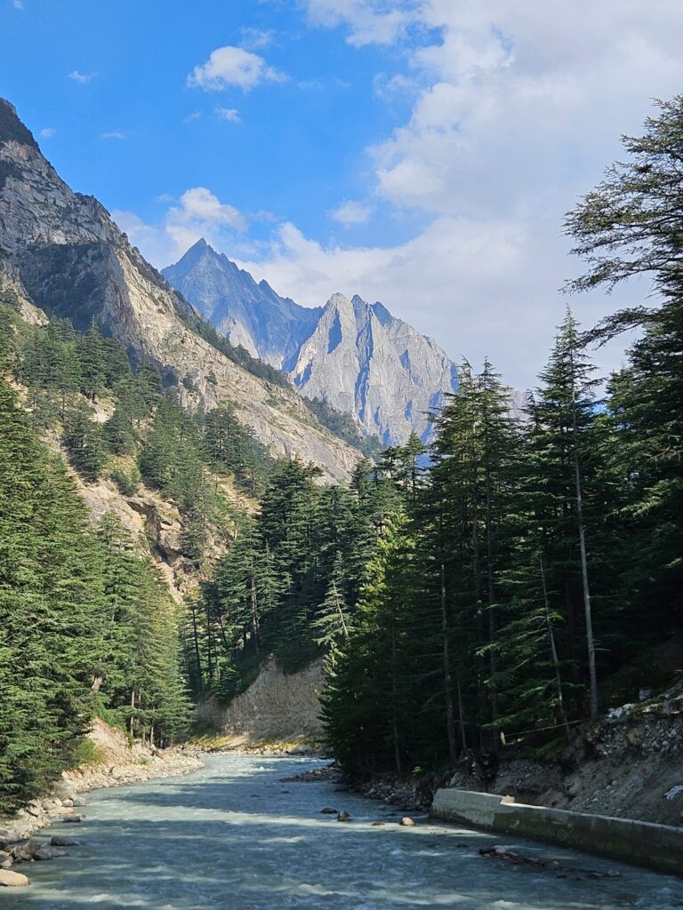 Baspa river valley – Sangla and Chitkul guide