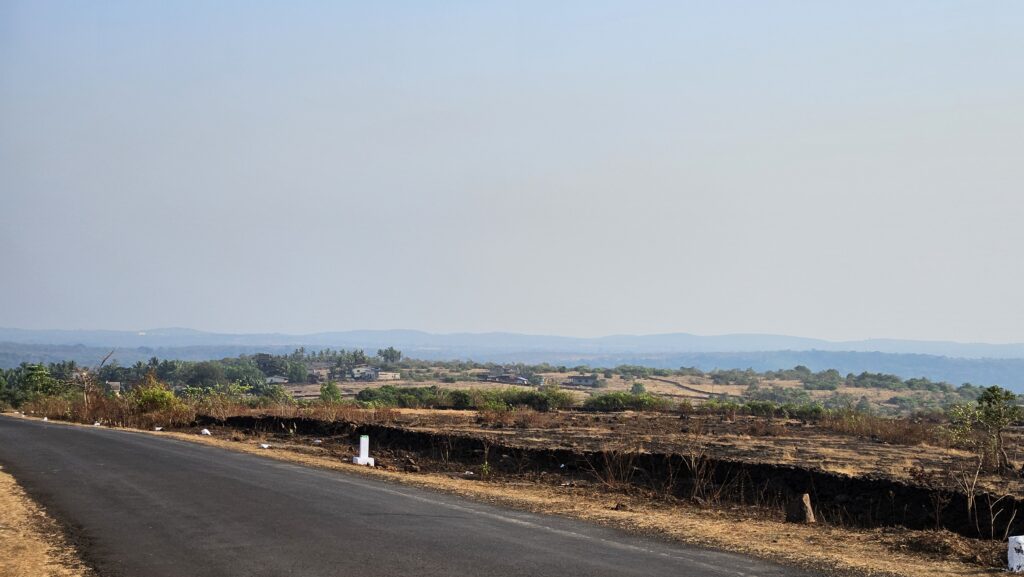 The Konkani village roads