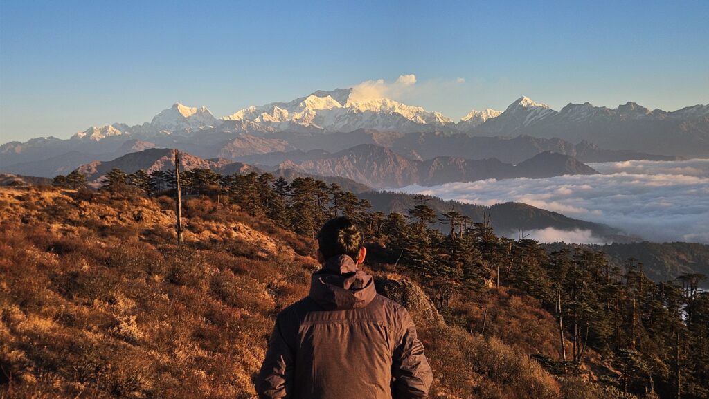 Hero image - how to prepare for a himalayan trek