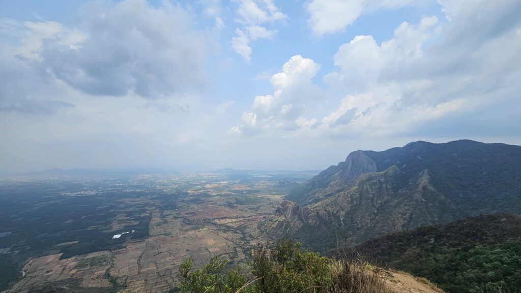 The plains of TN - Munnar bike trip