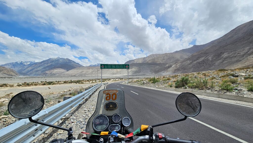 Khardung La Nubra Valley Pangong itinerary - Highway to Pangong